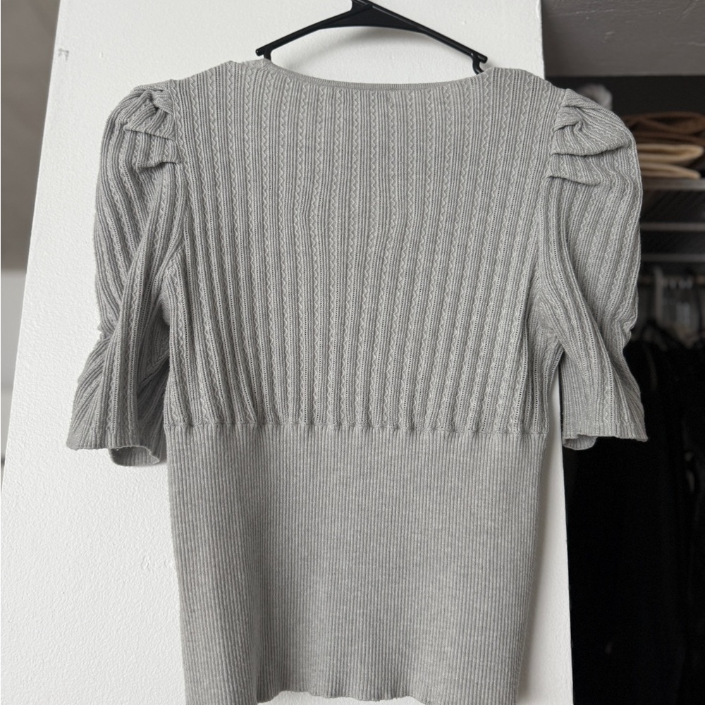 Express Light Gray Ribbed Top - Picture 2 of 3